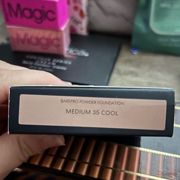 NEW-Large Makeup Bundle-18 items (Jeffree Star, Too Faced, Bare Minerals, etc.) - Picture 5 of 11